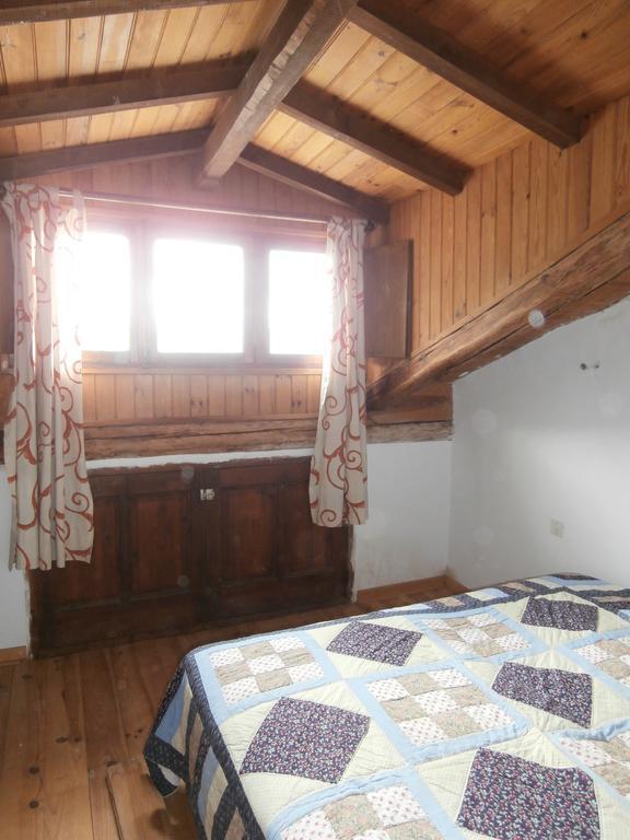 Gite Montagne Mercantour Villa Valdeblore Kamer foto